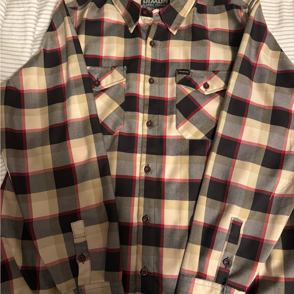 DIXXON Men's Plaid Shirt - Black, Red, Tan